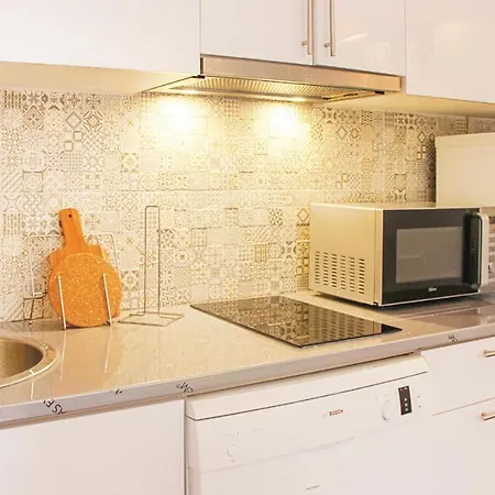 Stunning In W/ Wifi And 1 Bedrooms Lejlighed *